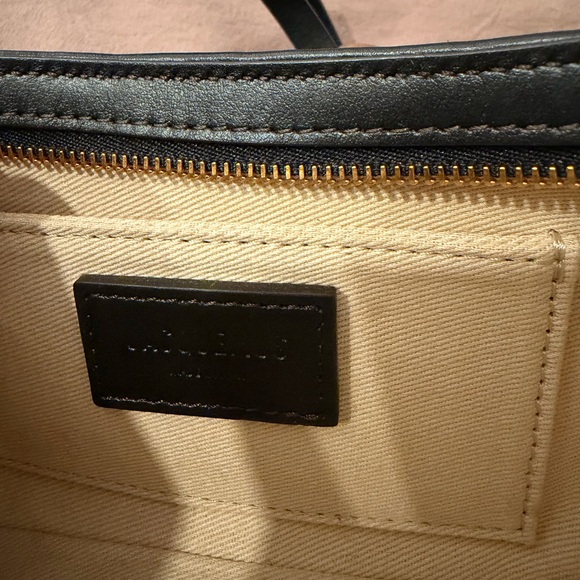 Jacquemus Black Shoulder Bag with Gold Accents - Picture 5 of 7